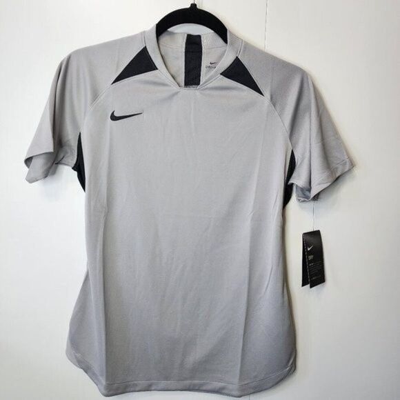 NEW! WOMENS NIKE DRI-FIT TOP FTBLL/SOCC SIZE S - Picture 1 of 7